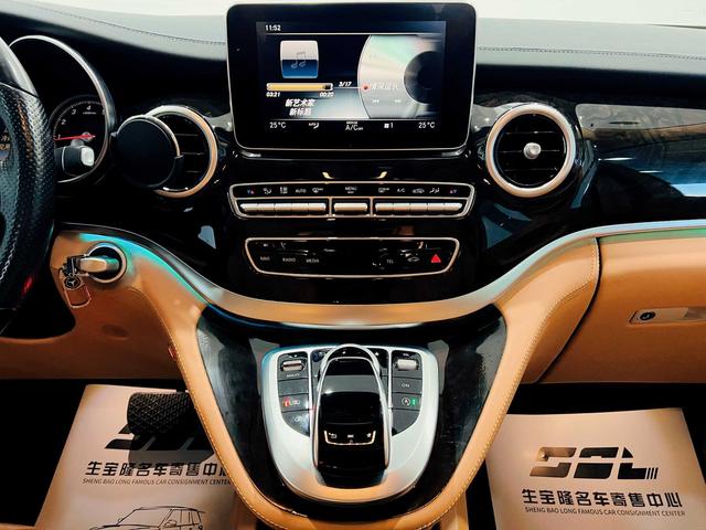 Mercedes-Benz V-Класс 2019 thumb 9