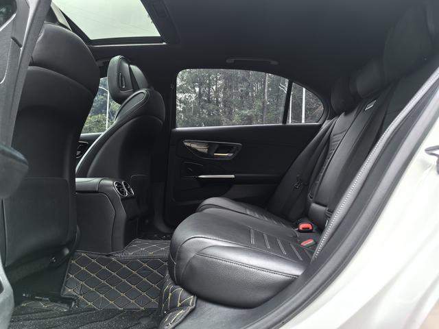 Mercedes-Benz C-Class 2022 thumb 5