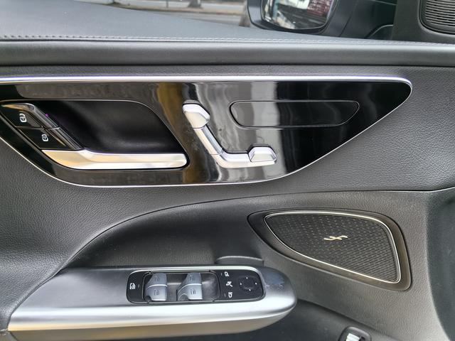 Mercedes-Benz C-Class 2022 thumb 10