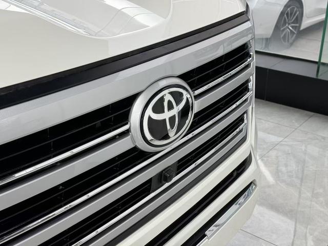 Toyota Land Cruiser 2025 thumb 2