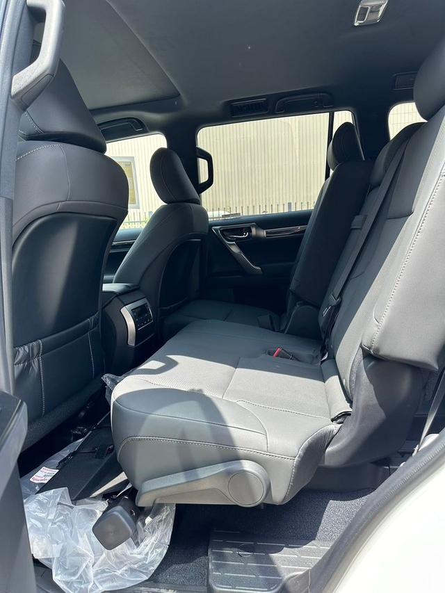 Lexus GX 2023 thumb 4