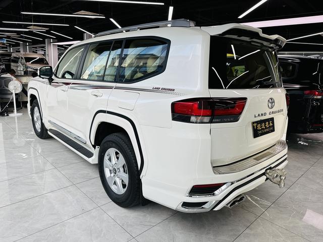 Toyota Land Cruiser 2024 thumb 5
