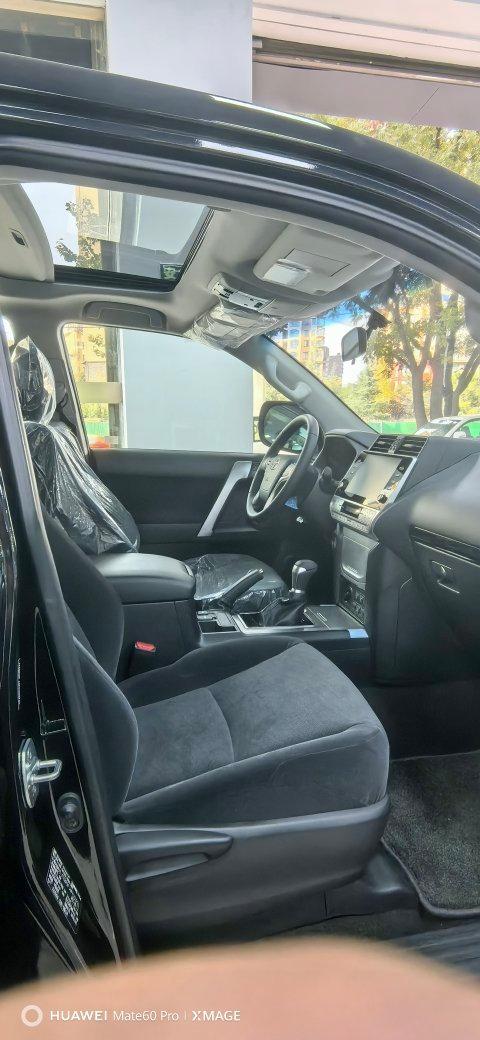 Toyota Prado 2023 thumb 3