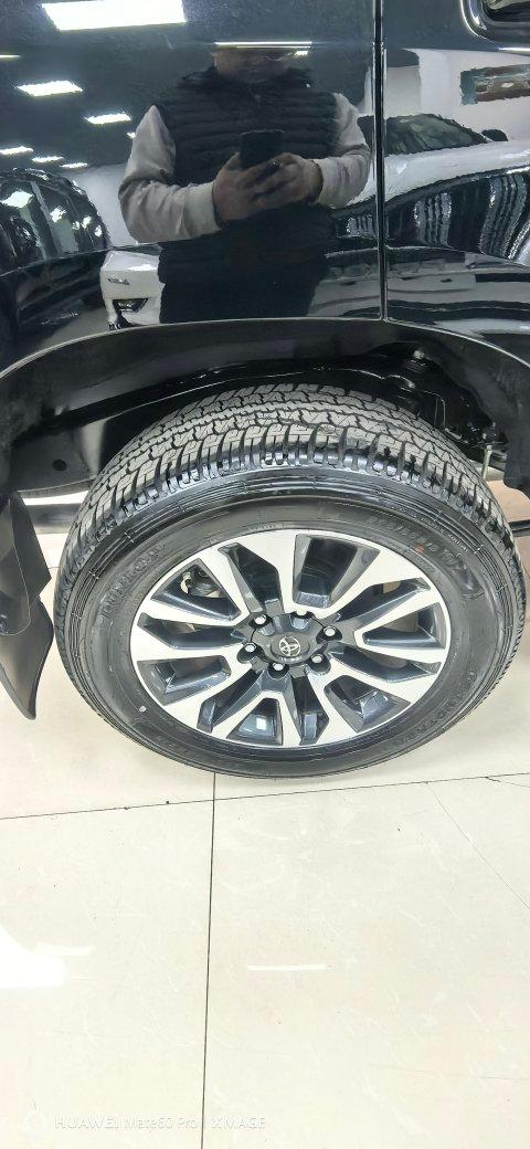 Toyota Prado 2023 thumb 8