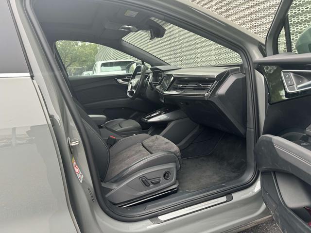 Audi Q4 e-tron 2022 thumb 8