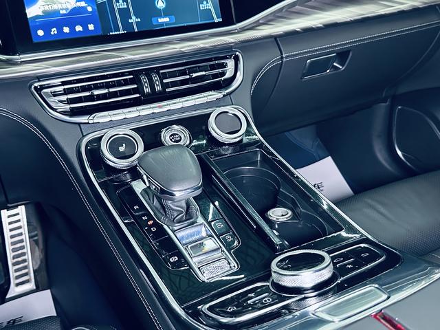 Hongqi H9 2020 thumb 5