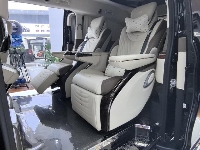 Mercedes-Benz V-Класс 2022 thumb 8
