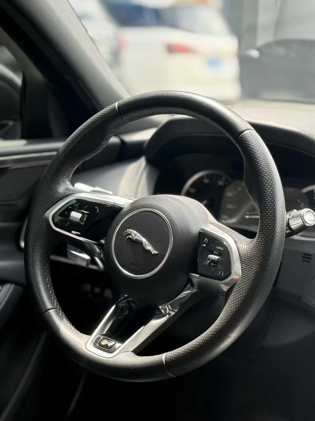 Jaguar XEL 2021 thumb 8
