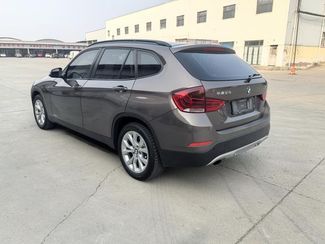 BMW X1 2013 thumb 8