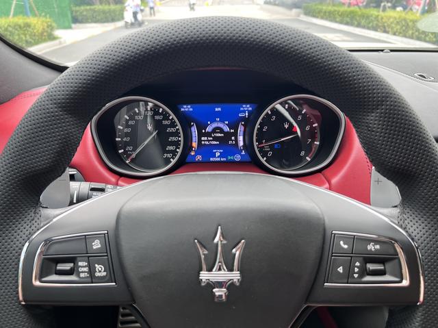 Maserati Levante 2020 thumb 10