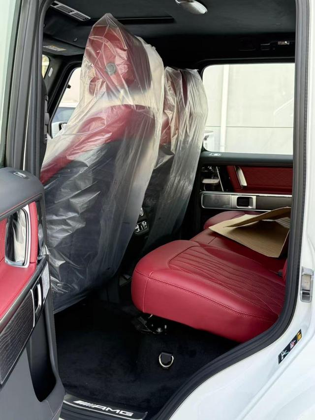 Mercedes-Benz G-Class 2025 thumb 3