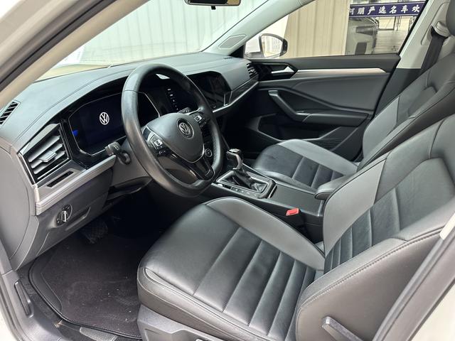 Volkswagen Sagitar 2021 thumb 6