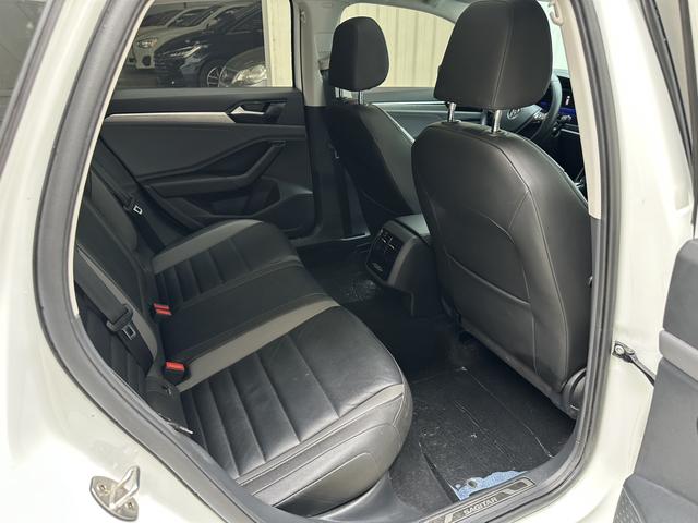 Volkswagen Sagitar 2021 thumb 8