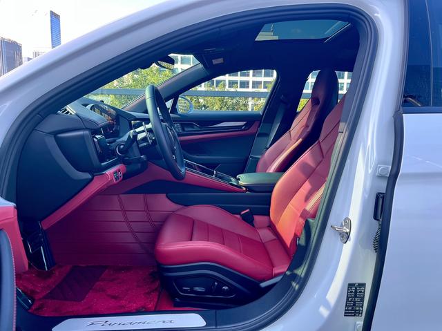 Porsche Panamera 2024 thumb 6
