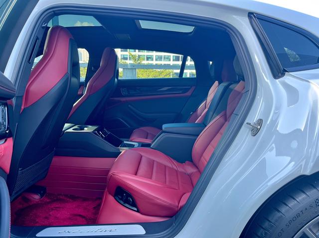 Porsche Panamera 2024 thumb 7