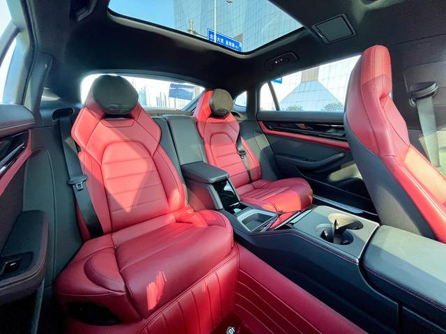 Porsche Panamera 2024 thumb 11