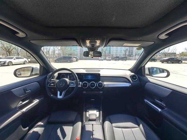 Mercedes-Benz GLB 2023 thumb 6