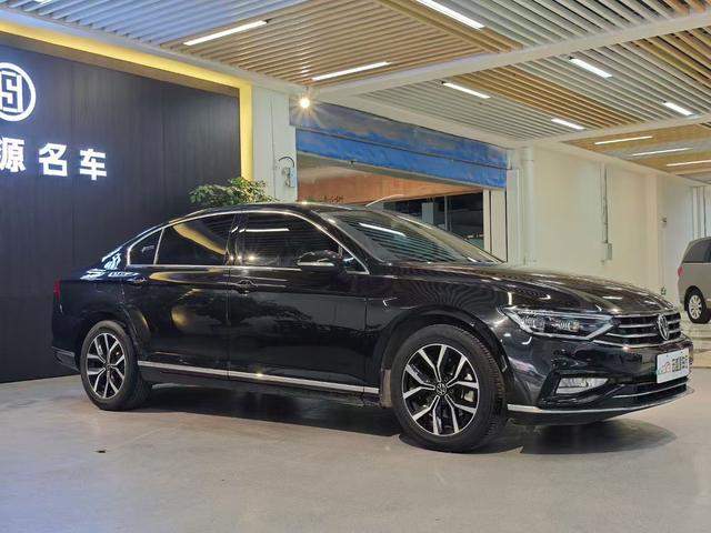Volkswagen Magotan 2020 thumb 2