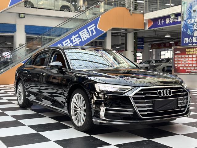 Audi A8 2021 thumb 2