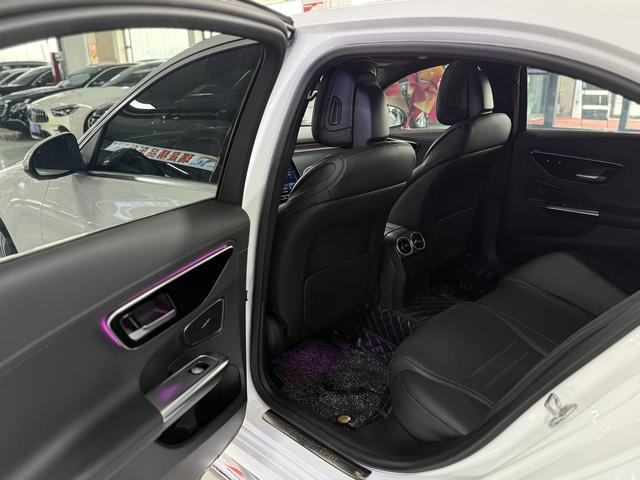 Mercedes-Benz C-Class 2022 thumb 9
