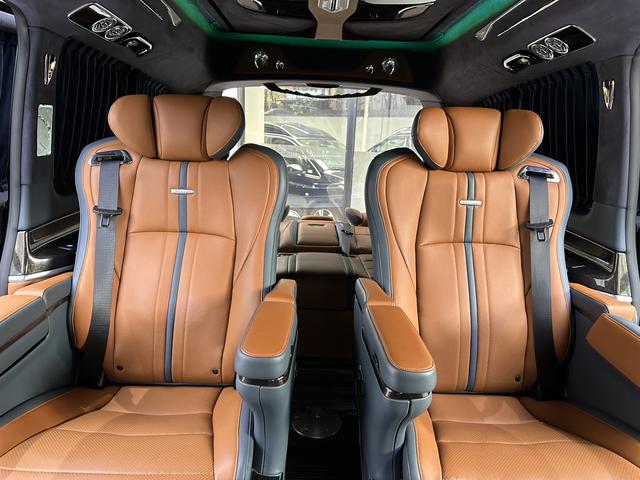 Mercedes-Benz V-Класс 2022 thumb 10