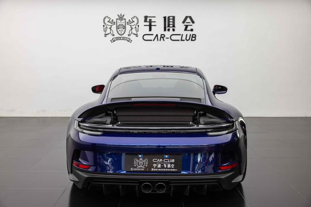 Porsche 911 2023 thumb 7