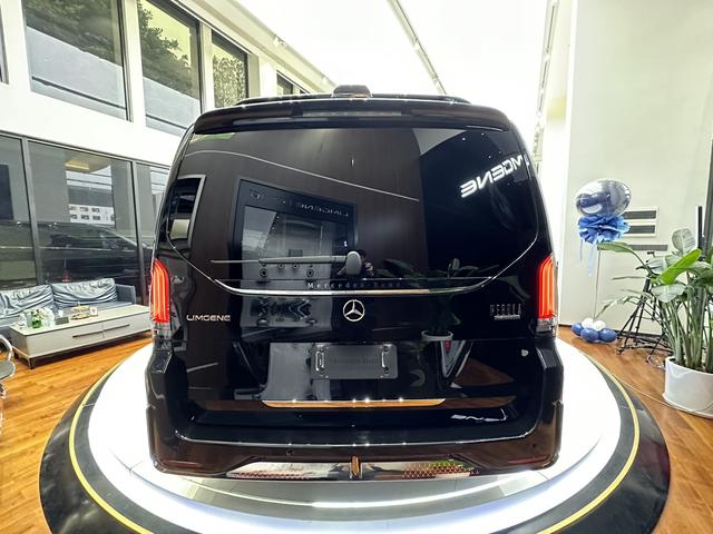 Mercedes-Benz V-Класс 2024 thumb 4