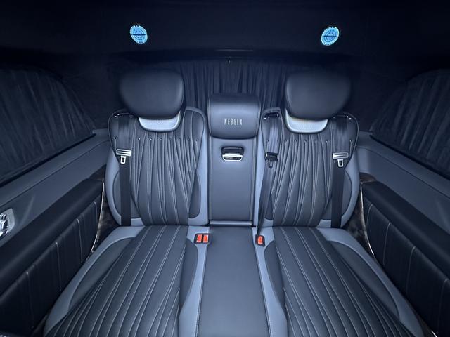 Mercedes-Benz V-Класс 2024 thumb 11