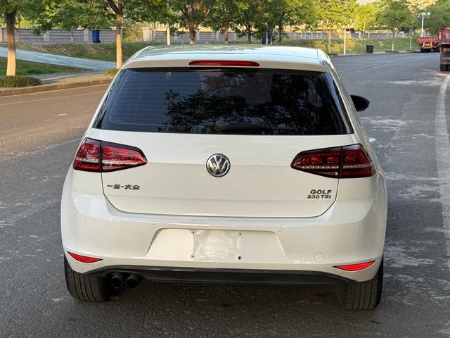Volkswagen Golf 2017 thumb 5