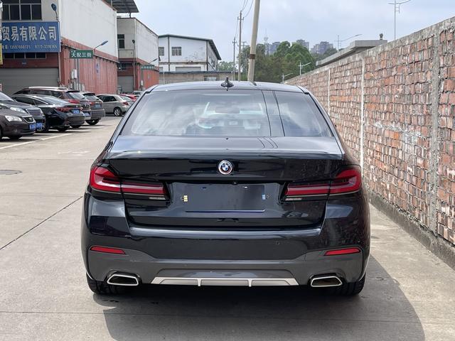 BMW 5 серии 2021 thumb 2