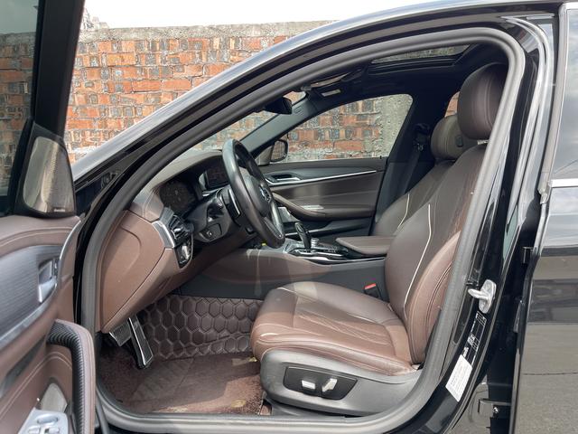 BMW 5 серии 2021 thumb 5