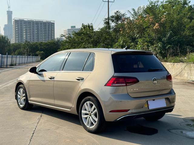 Volkswagen Golf 2019 thumb 4