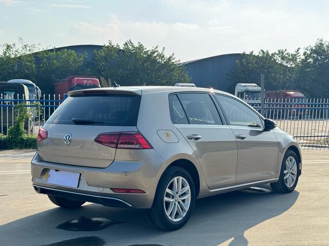 Volkswagen Golf 2019 thumb 6