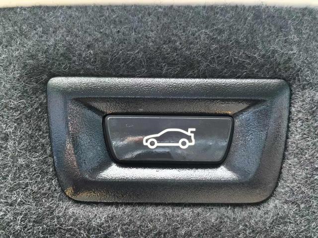 BMW 5 серии 2021 thumb 12