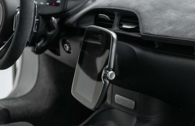 McLaren Artura 2023 thumb 6
