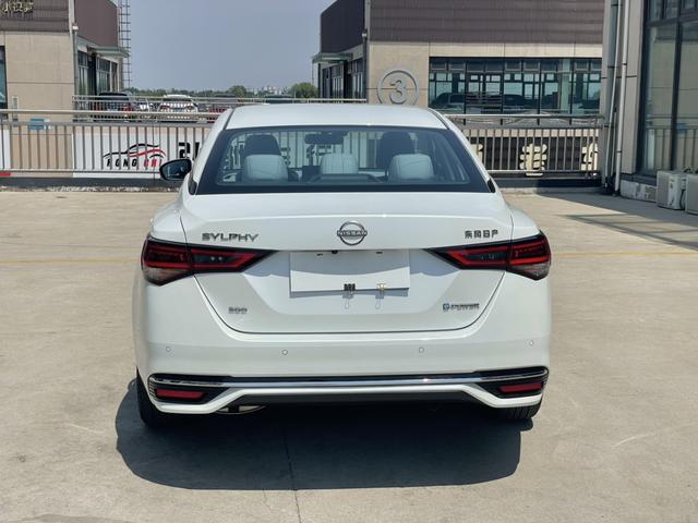 Nissan Sylphy 2023 thumb 3