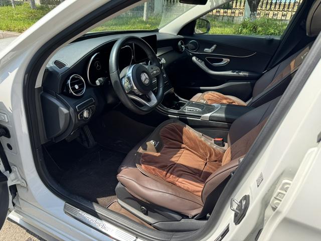 Mercedes-Benz C-Class 2021 thumb 4