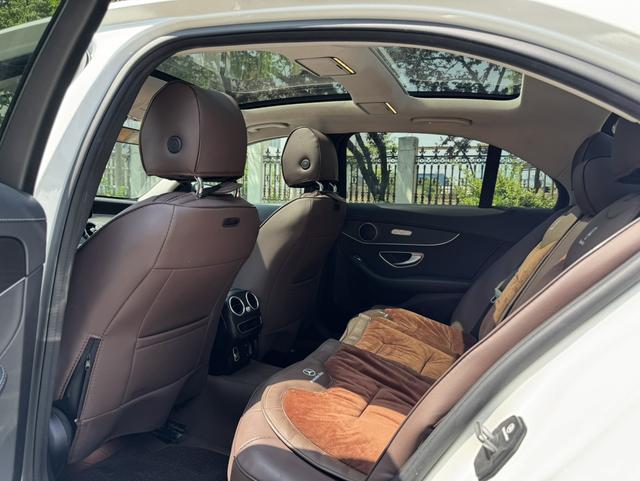 Mercedes-Benz C-Class 2021 thumb 6