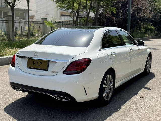 Mercedes-Benz C-Class 2021 thumb 12