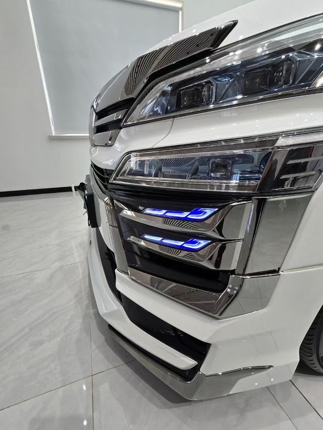 Toyota Vellfire 2021 thumb 7