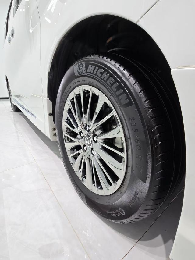 Toyota Vellfire 2021 thumb 8