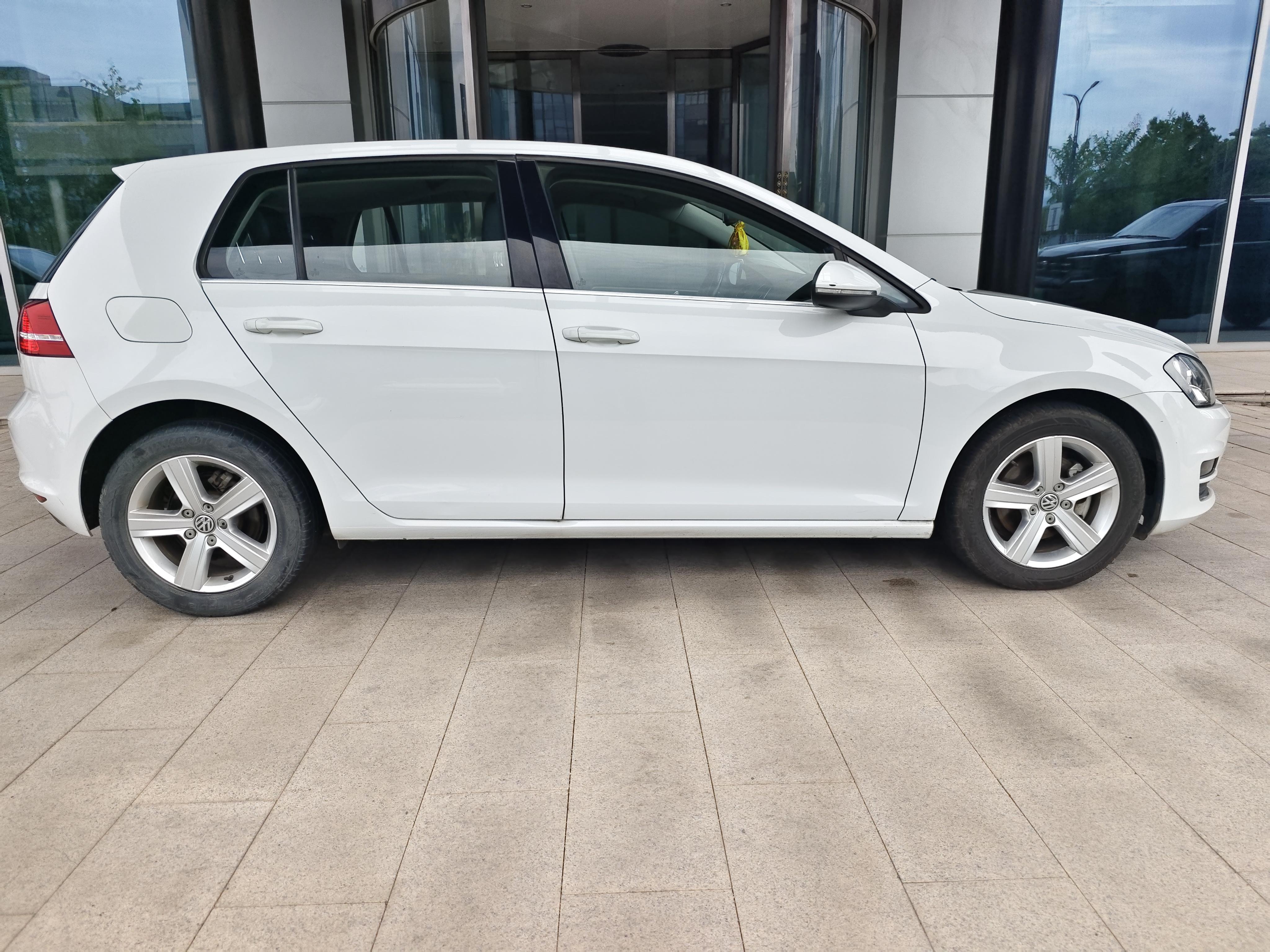 Volkswagen Golf 2015 thumb 4