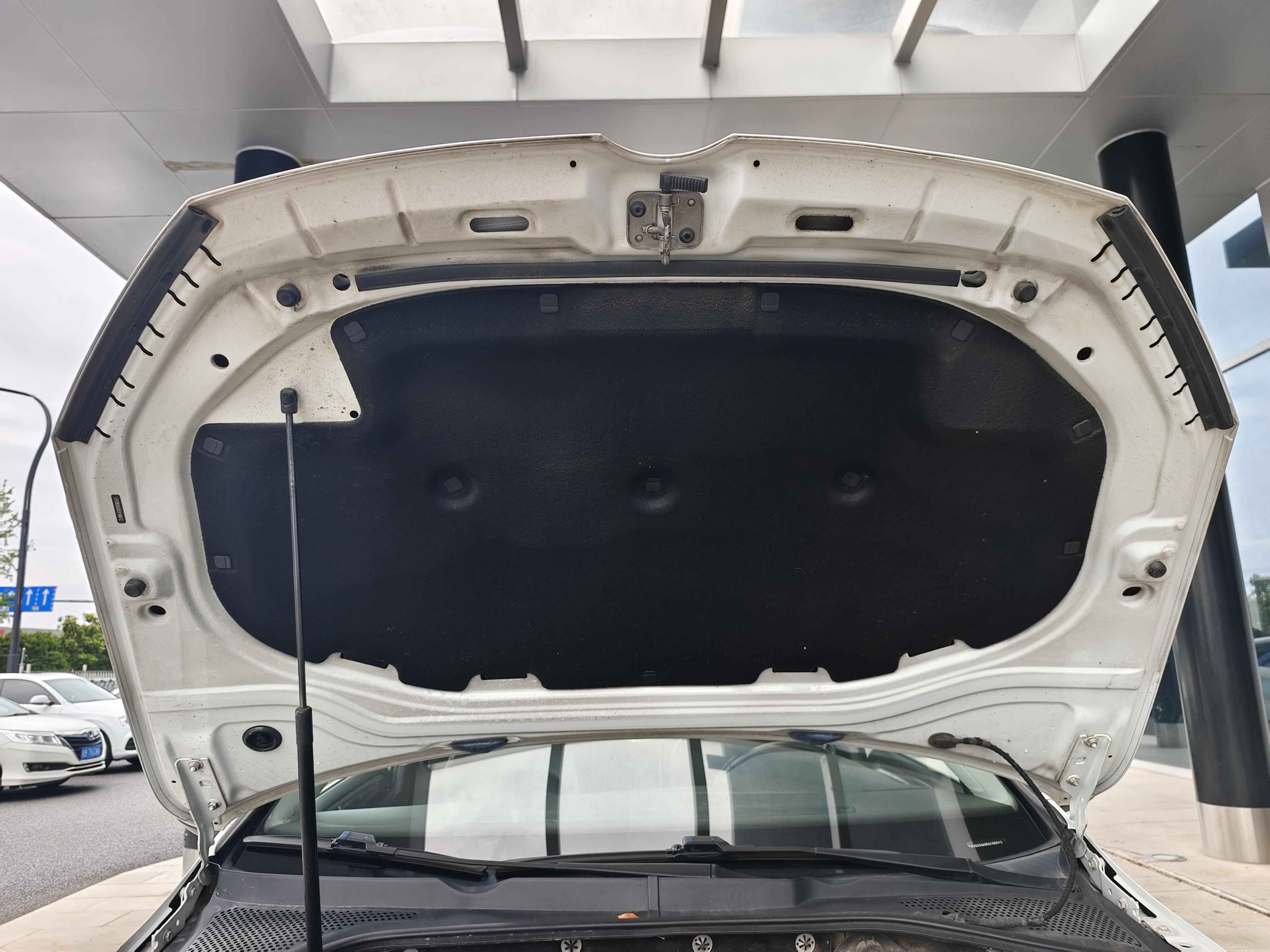 Volkswagen Golf 2015 thumb 6