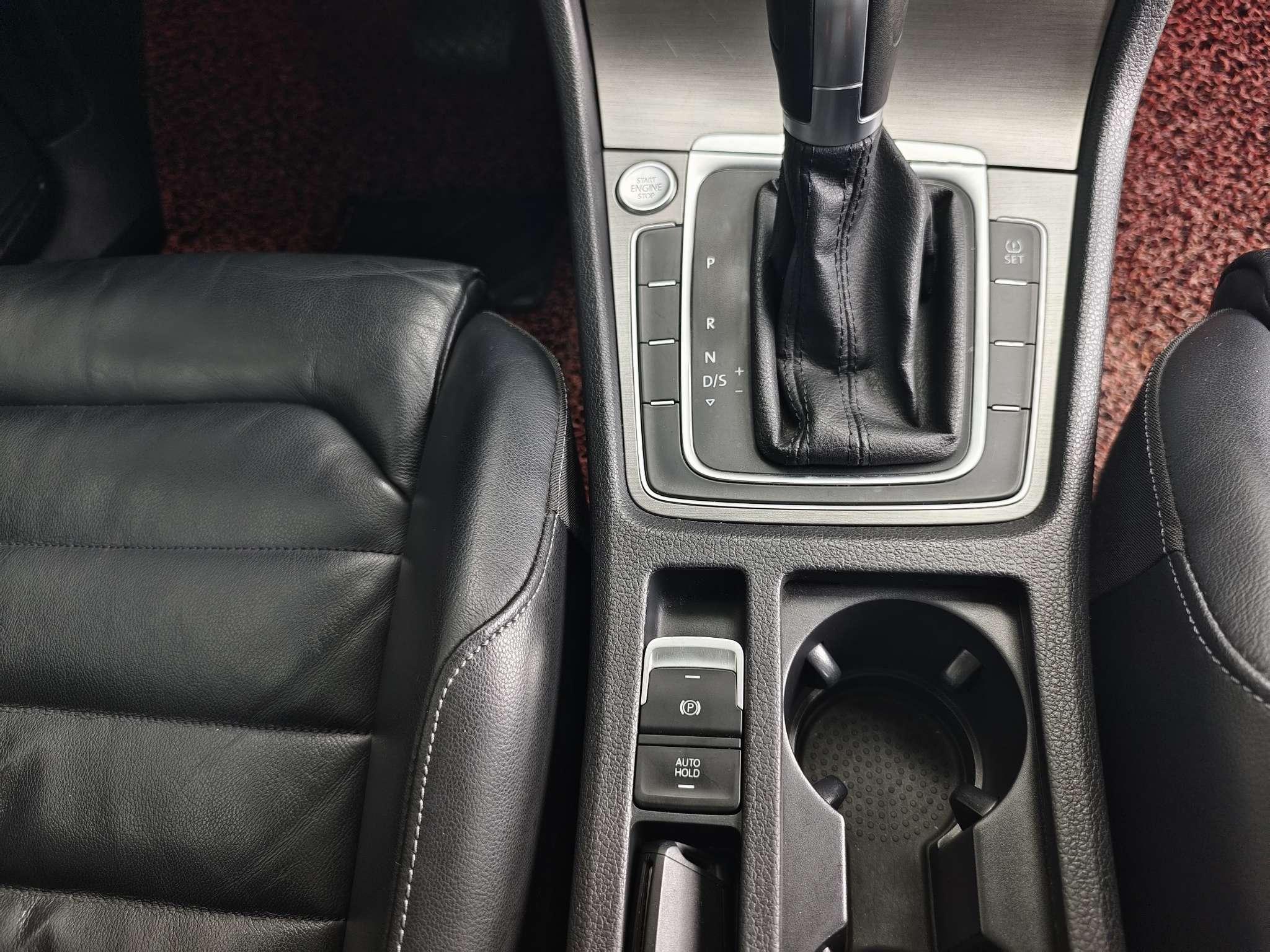Volkswagen Golf 2015 thumb 10