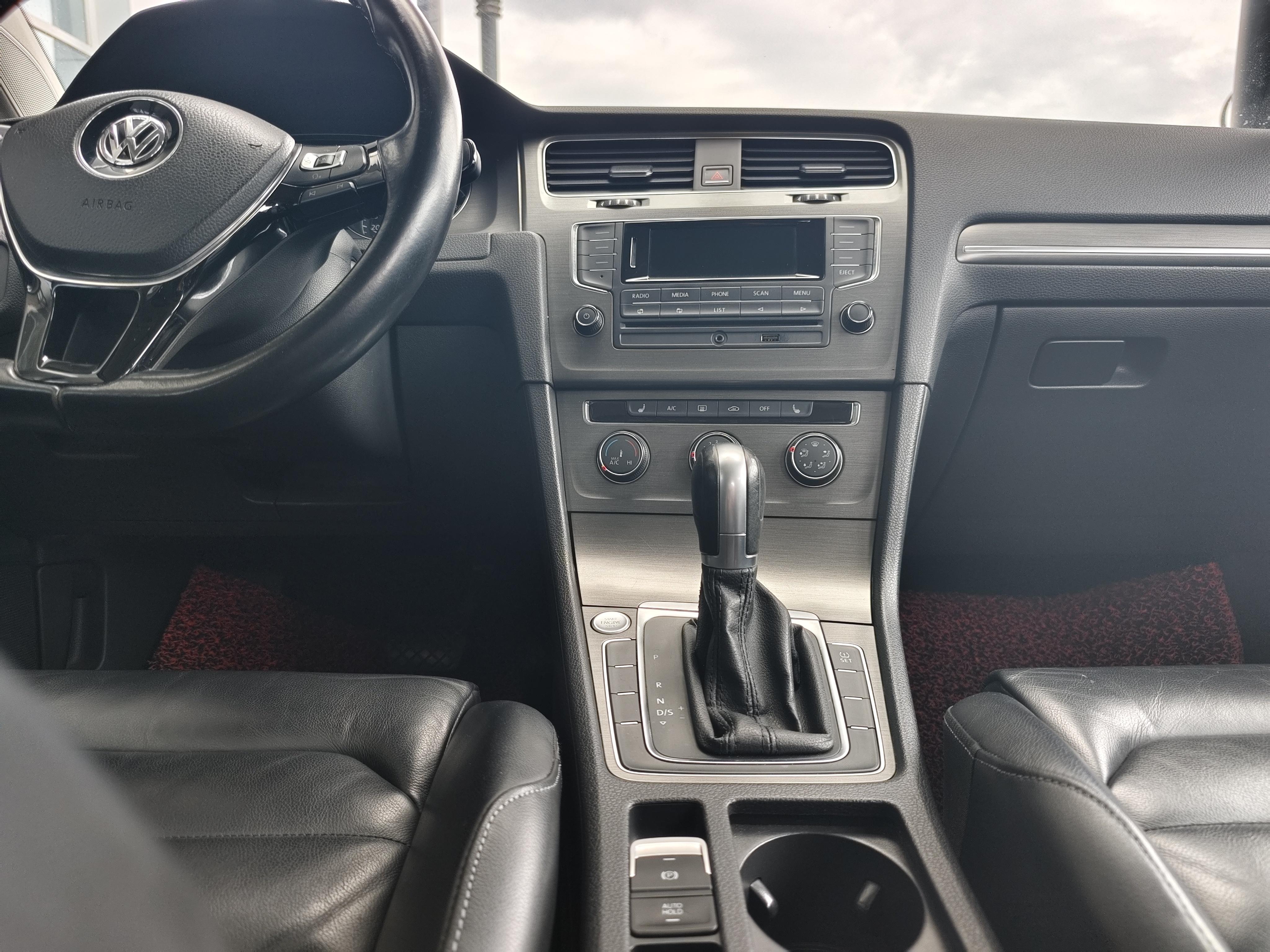 Volkswagen Golf 2015 thumb 11