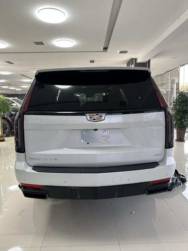 Cadillac Escalade 2024 thumb 8