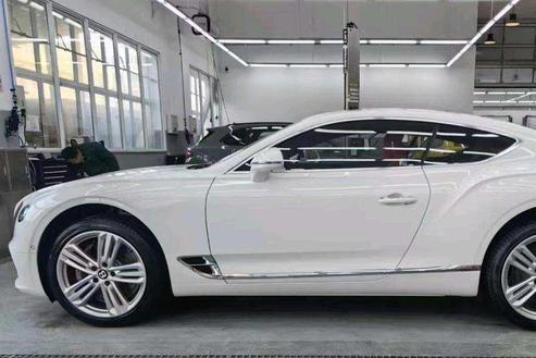 Bentley Continental 2020 thumb 4