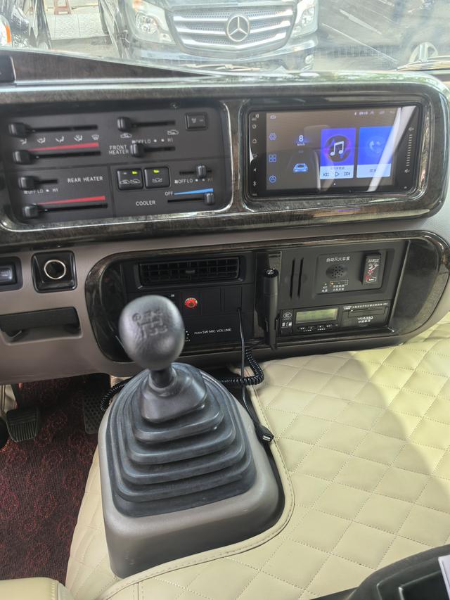 Toyota Coaster 2020 thumb 4