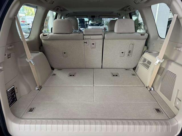 Toyota Prado 2023 thumb 11