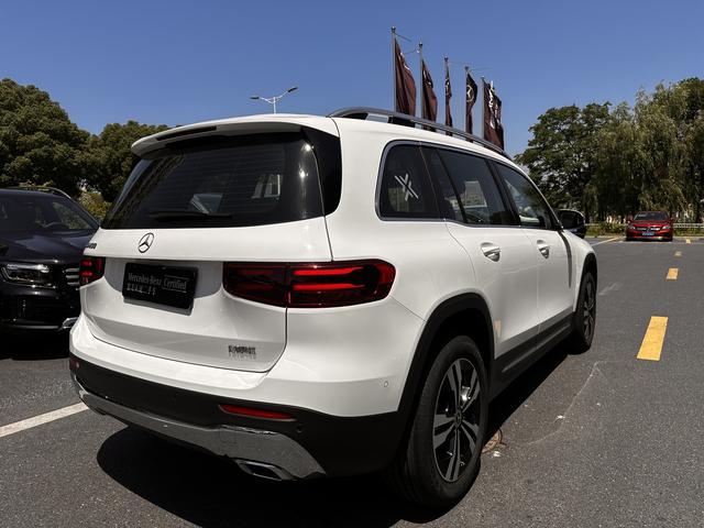Mercedes-Benz GLB 2024 thumb 5